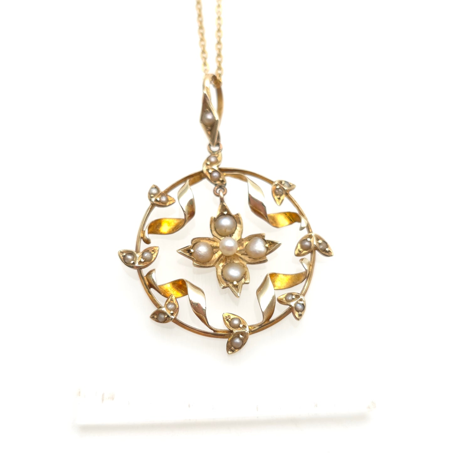 9ct Yellow Gold Antique Floral Pearl Wreath Pendant And Chain Necklace