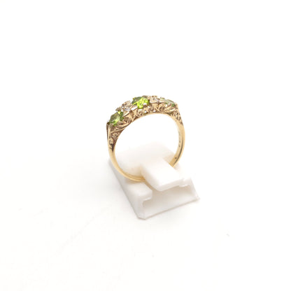 9ct Yellow Gold Peridot And Diamond Traditional Style Multi-Stone Ring