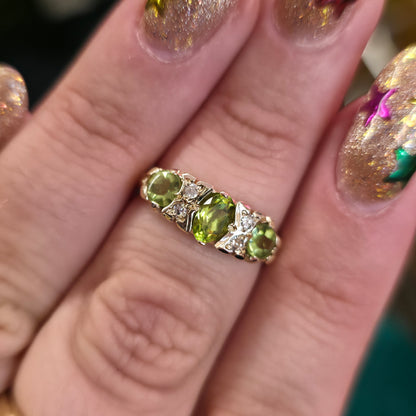 9ct Yellow Gold Peridot And Diamond Traditional Style Multi-Stone Ring