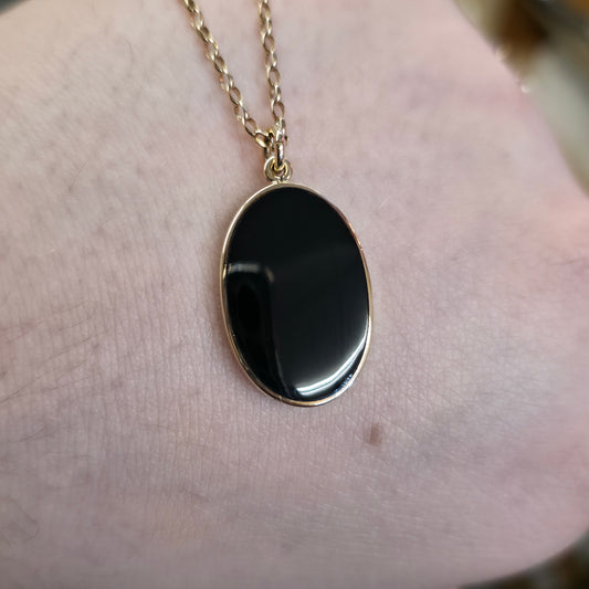 9ct Yellow Gold Vintage Double Sided Oval Onyx Panel Pendant