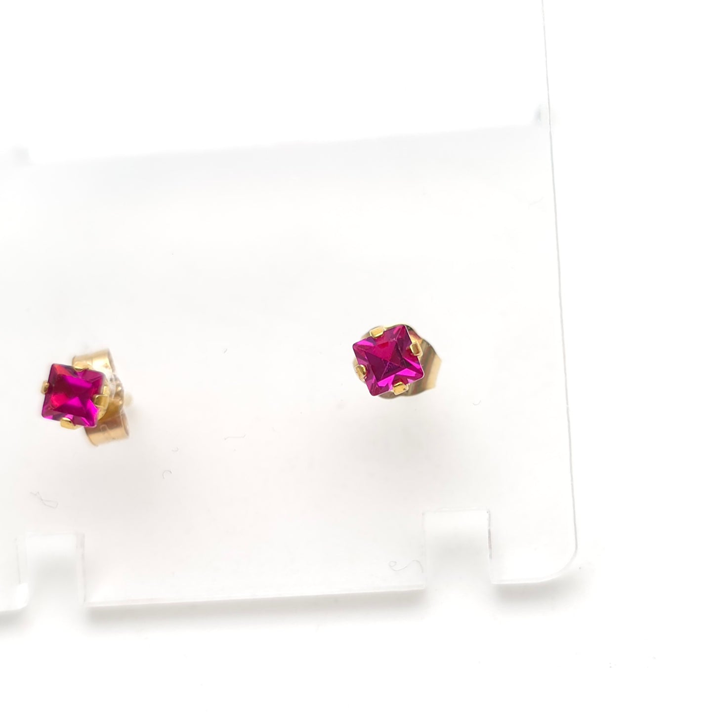 9ct Yellow Gold Small Princess Square Cut Synthetic Ruby Stud Earrings