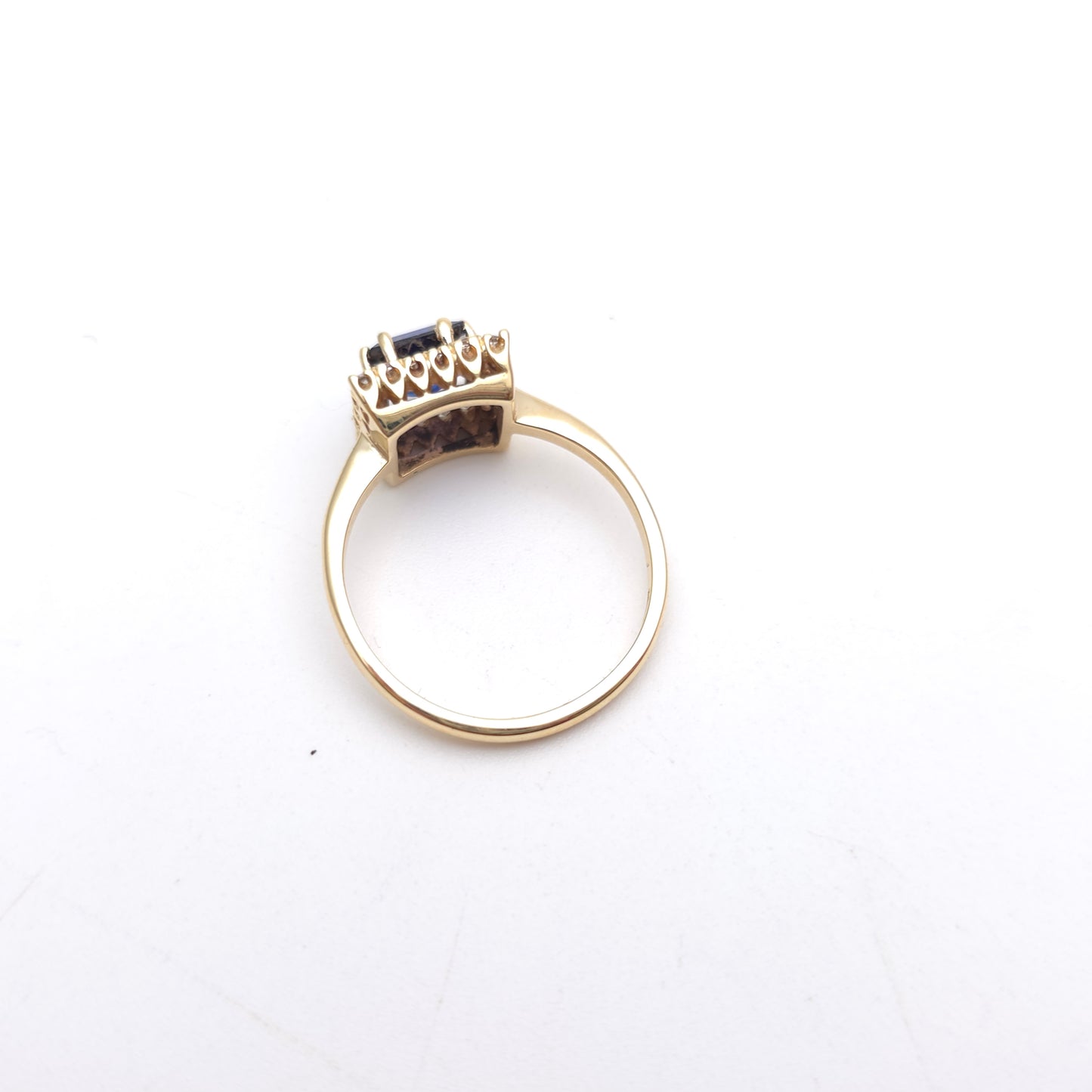 9ct Yellow Gold Princess Cut Synthetic Sapphire & White Spinel Halo Cluster Ring