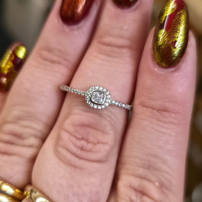 Sterling Silver Lightweight Small Cubic Zirconia CZ Cluster Ring