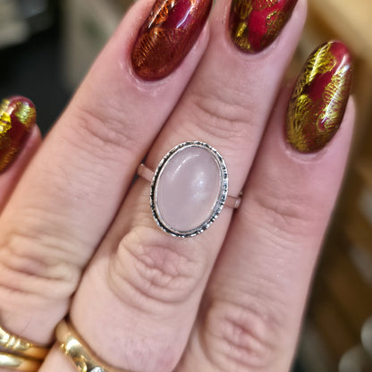 Sterling Silver Vintage Rose Quartz Cabochon Solitaire Ring