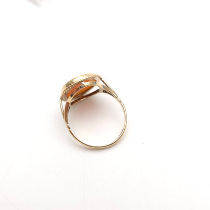 9ct Yellow Gold Vintage 60s Trio Figure Cameo Solitaire Ring