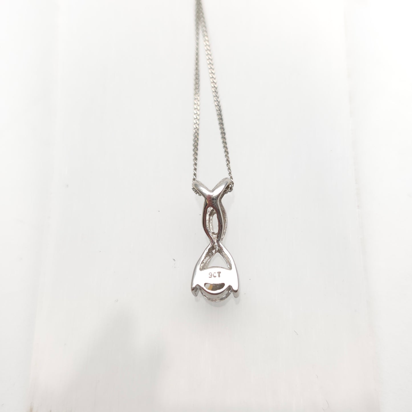 9ct White Gold Lightweight Twist Style Cubic Zirconia Pendant And Chain Necklace