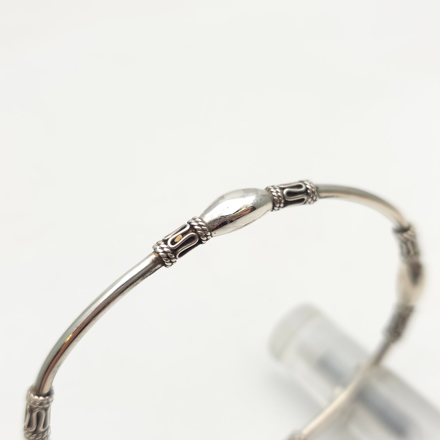 Silver Vintage Ethnic Fancy Patterned Bead Bangle