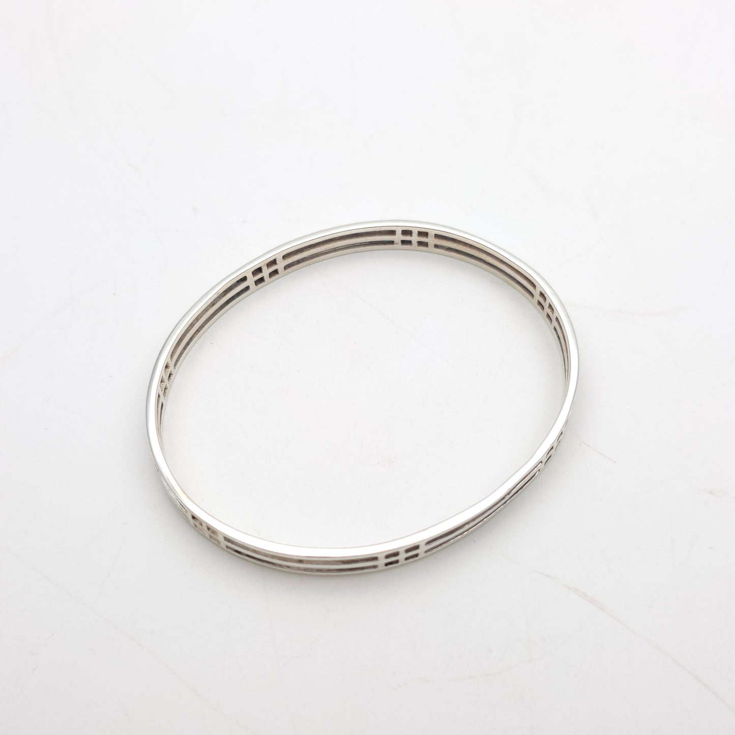Sterling Silver Vintage Art Deco Mackintosh Style Cut-out Detailed Bangle