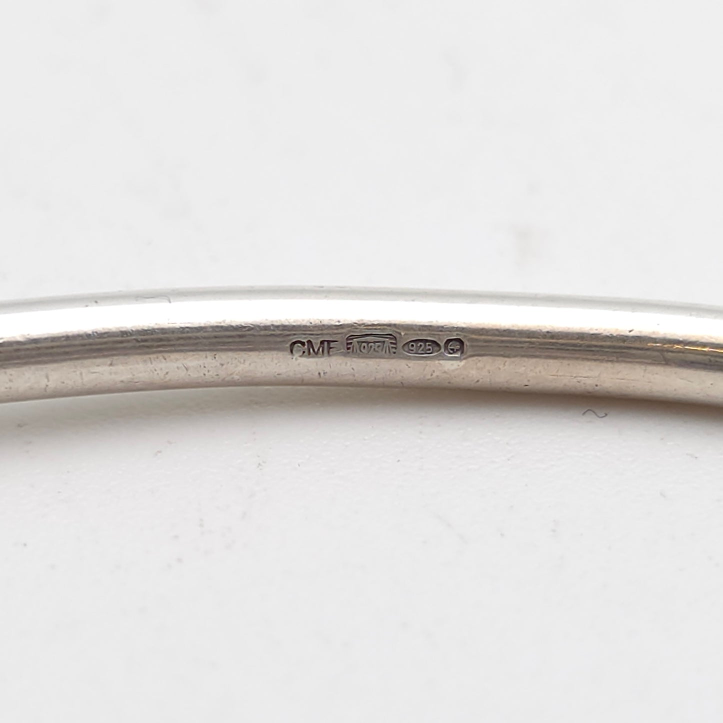 Sterling Silver Two Cubic Zirconia CZ Set Open Crossover Bangle