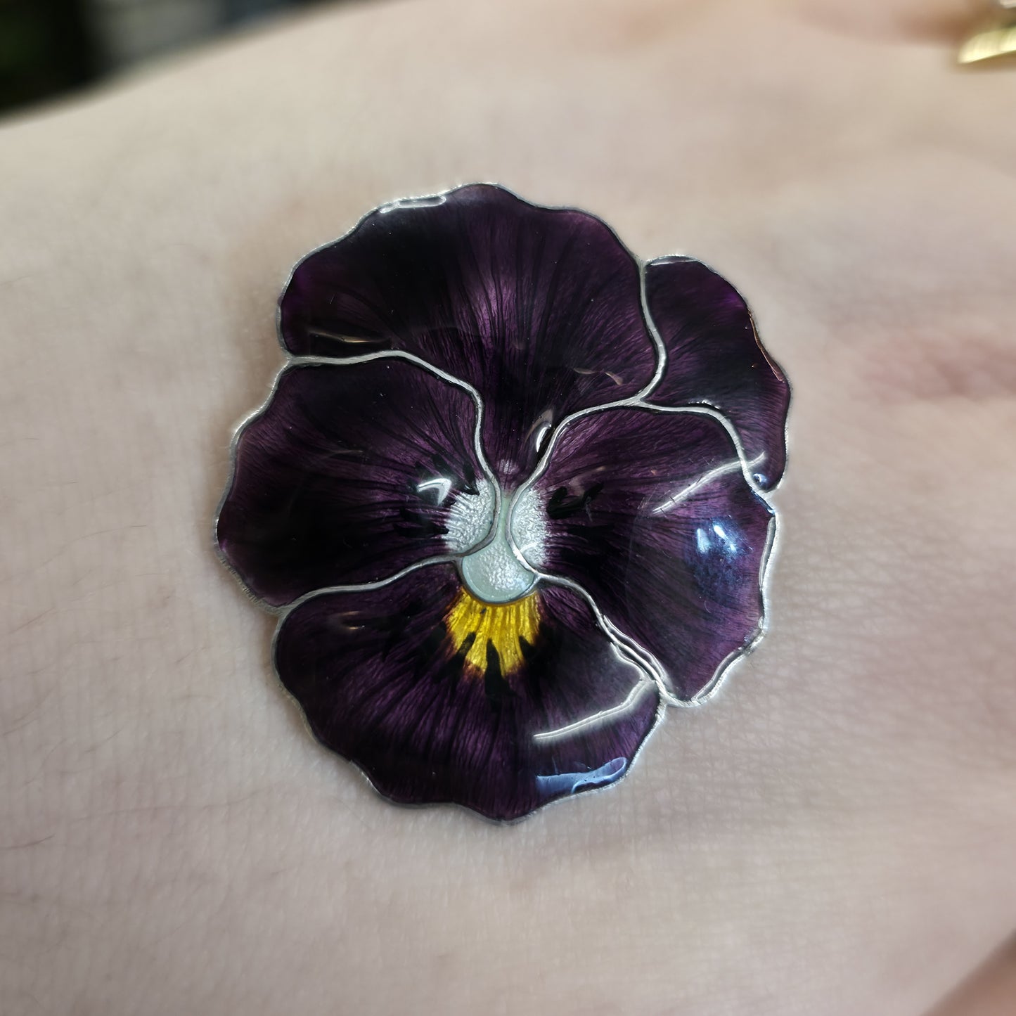 Sterling Silver Antique JA&S Dark Purple Pansy Flower Enamel Brooch