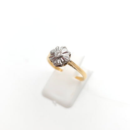 18ct Yellow Gold Antique Diamond Set Flower Shaped Head Ring