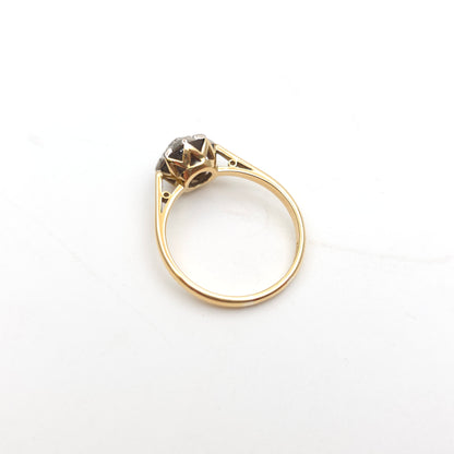 18ct Yellow Gold Antique Diamond Set Flower Shaped Head Ring