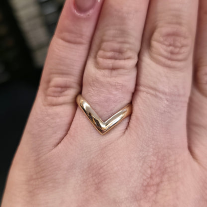 9ct Yellow Gold Plain Polished Deep Wishbone Ring