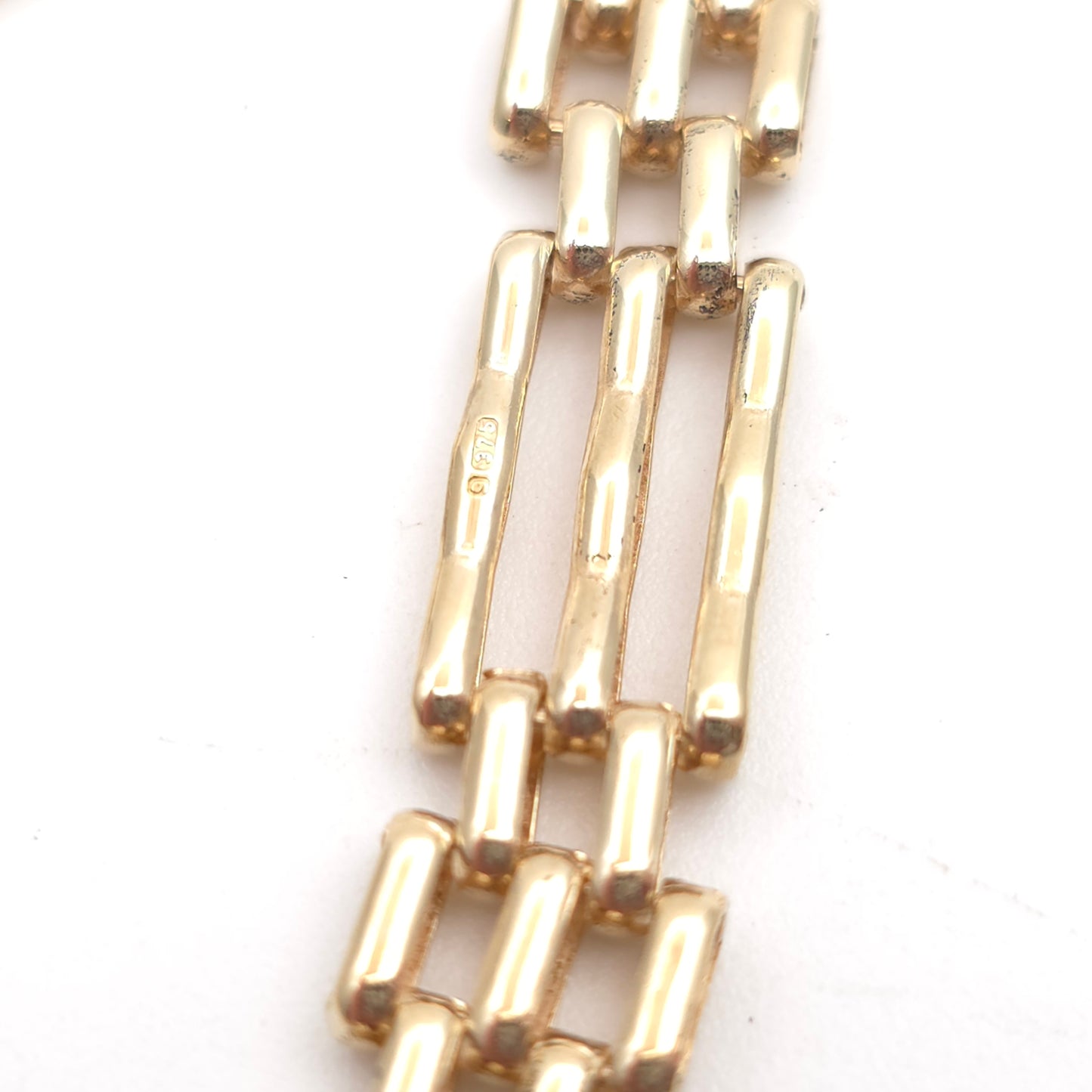 9ct Yellow Gold Vintage 70's Gate Bracelet With Heart Padlock Clasp