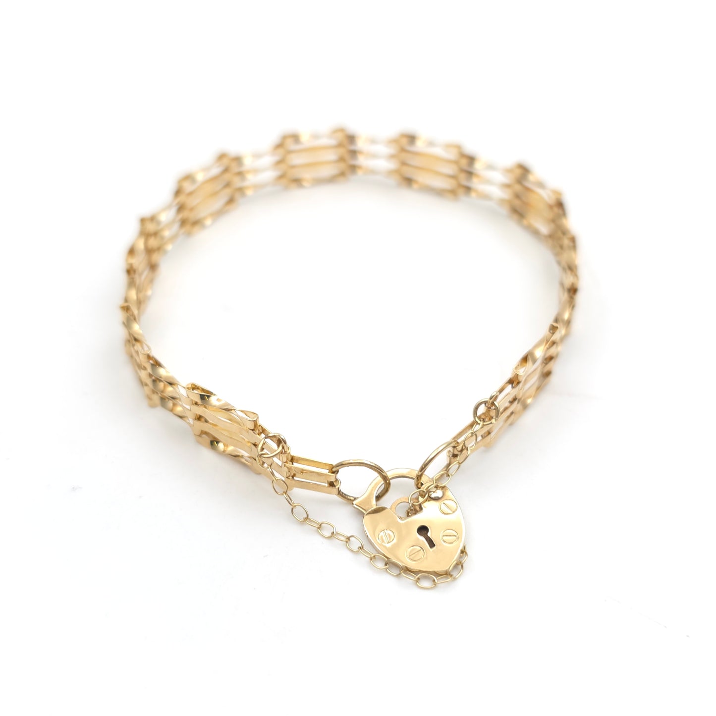 9ct Yellow Lightweight Slimline Twisted Link Gate Bracelet With Heart Lock Catch