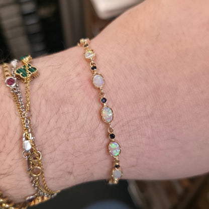 9ct Yellow Gold Vintage Flashy 'Jelly' Opal And Dark Sapphire Gemstone Bracelet