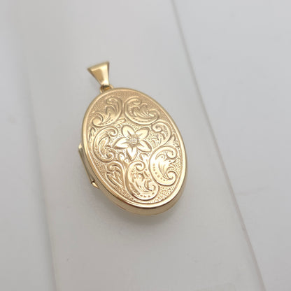 9ct Yellow Gold Vintage Oval Floral Embossed Locket Pendant Piece