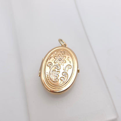 9ct Yellow Gold Vintage Oval Shaped Floral Embossed Patterned Locket Pendant
