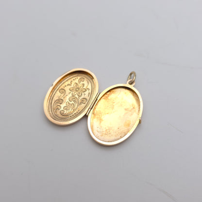 9ct Yellow Gold Vintage Oval Shaped Floral Embossed Patterned Locket Pendant