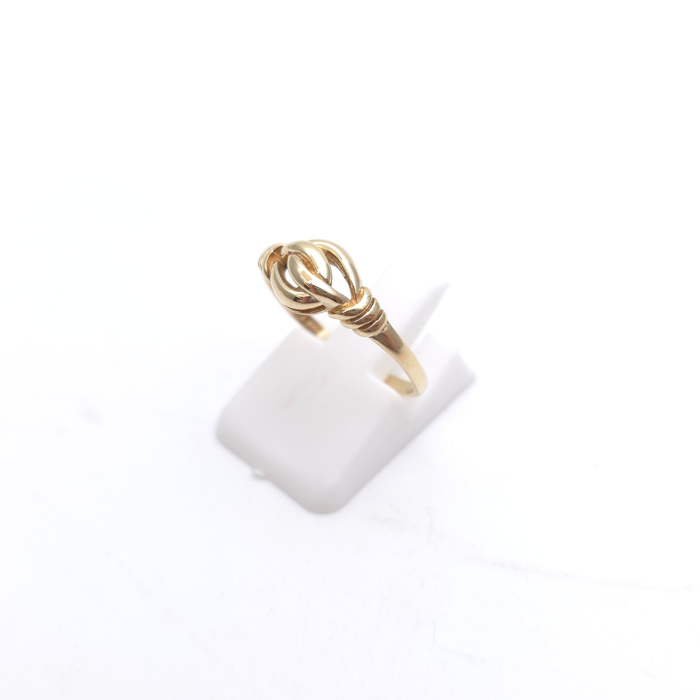 9ct Yellow Gold Small Lightweight Openwork Knot Style Ring