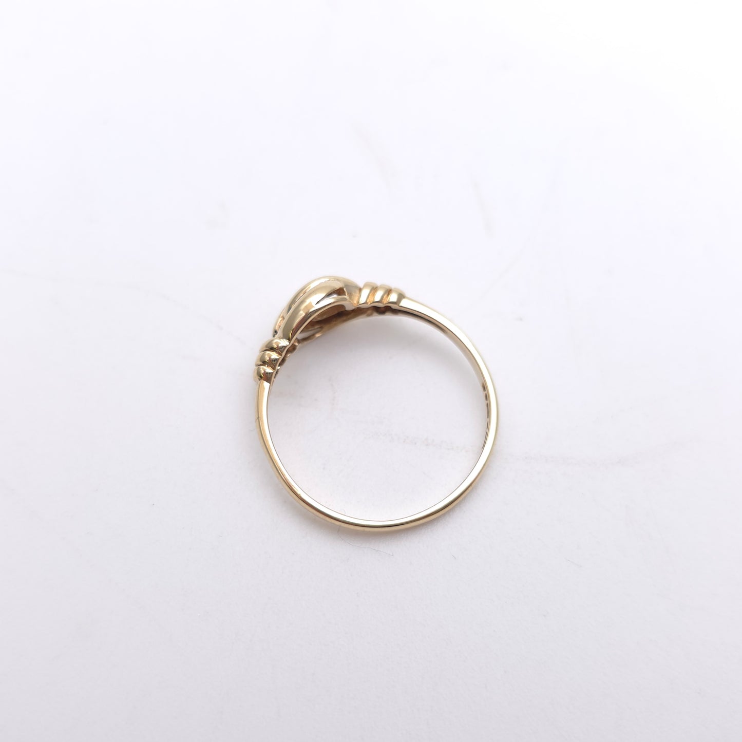 9ct Yellow Gold Small Lightweight Openwork Knot Style Ring