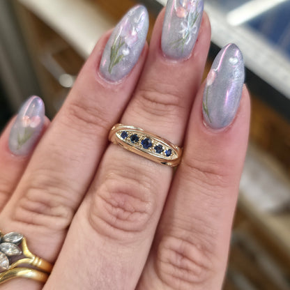 9ct Yellow Gold Vintage Antique Boat Style Sapphire Five Stone Row Ring