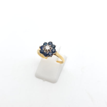 18ct Yellow Gold Vintage Diamond And Round Cut Blue Sapphire Cluster Ring