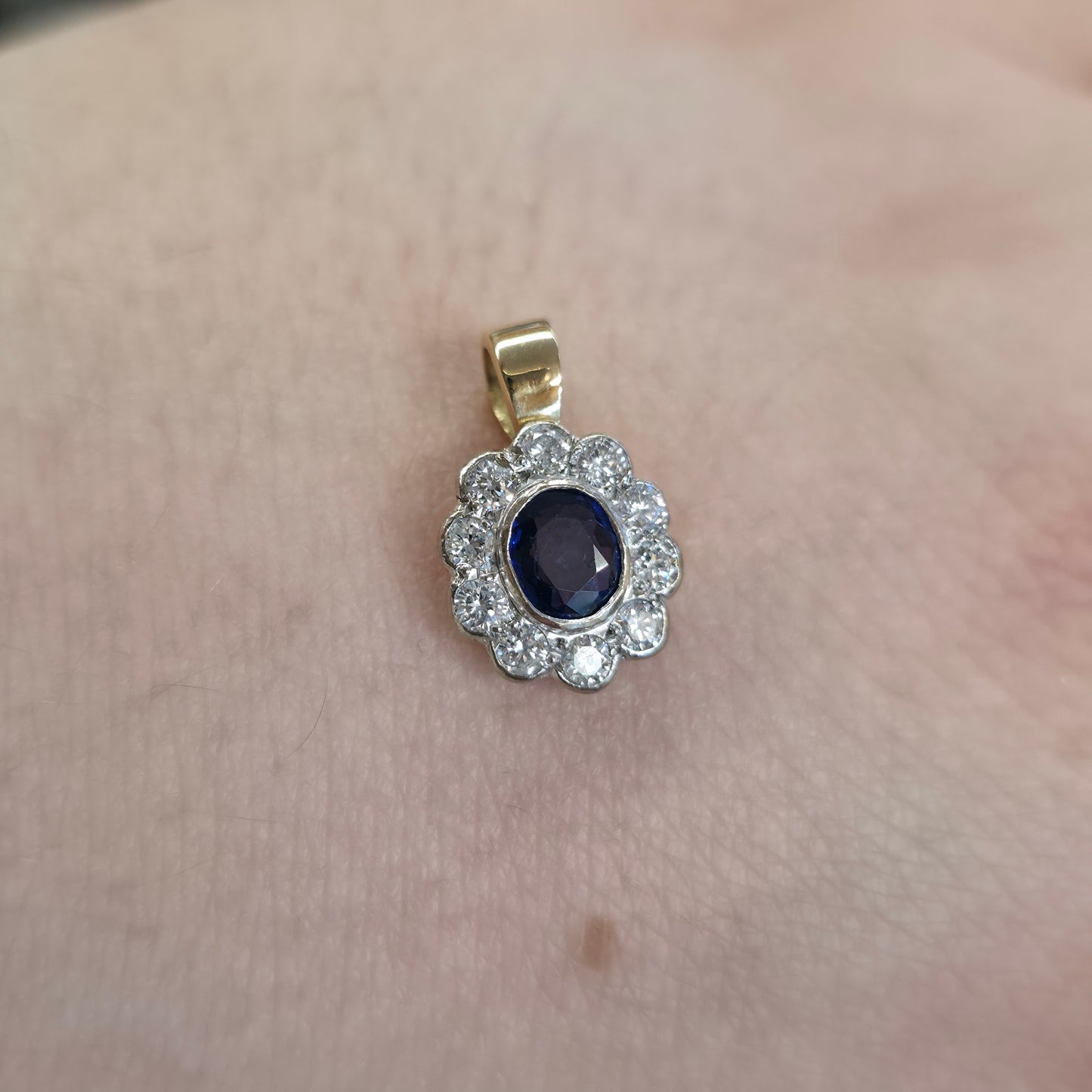 18ct Yellow And White Gold Blue Sapphire + Diamond Oval Cluster Pendant Piece