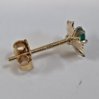 18ct Yellow Gold Vintage Emerald Solitaire Set Flower Stud Earrings