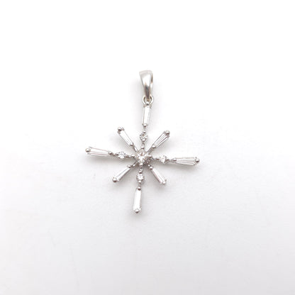 18ct White Gold Multi-stone Diamond Set Geometric Starburst Style Pendant Piece