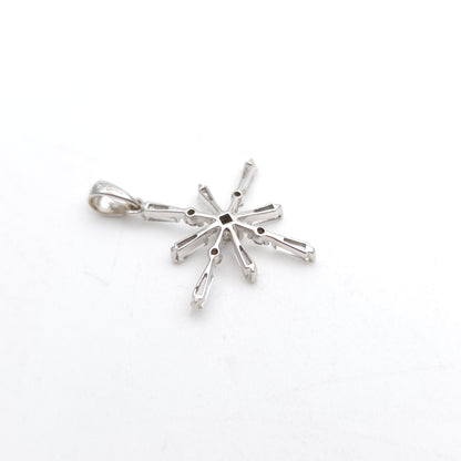 18ct White Gold Multi-stone Diamond Set Geometric Starburst Style Pendant Piece