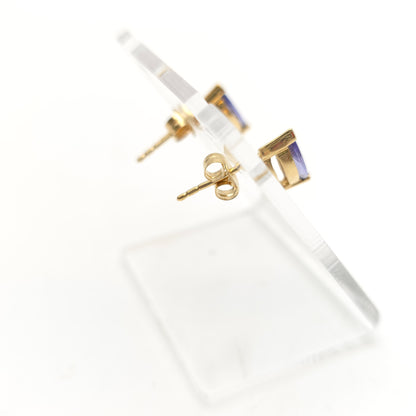 18ct Yellow Gold Simple Marquise Cut Tanzanite Solitaire Stud Earrings