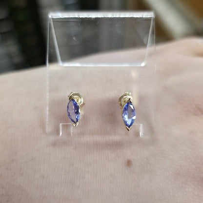 18ct Yellow Gold Simple Marquise Cut Tanzanite Solitaire Stud Earrings