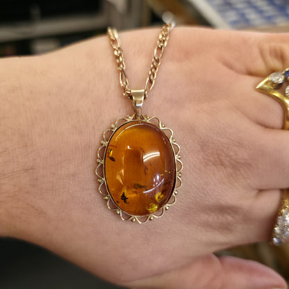 9ct Yellow Gold Vintage Large Amber Cabochon Pendant & Filigree Chain Necklace