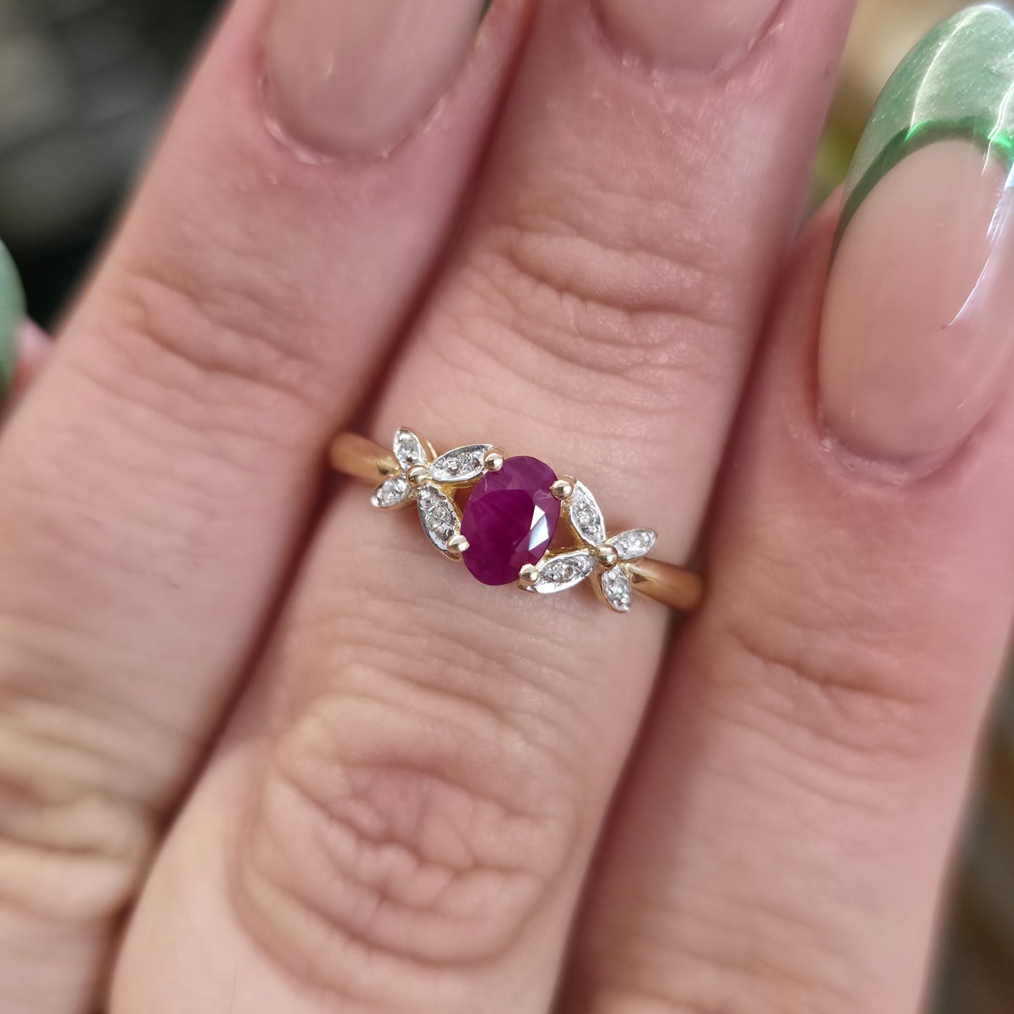 9ct Yellow Gold Pretty Oval Cut Ruby And Diamond Set Cut-out Shoulder Ring