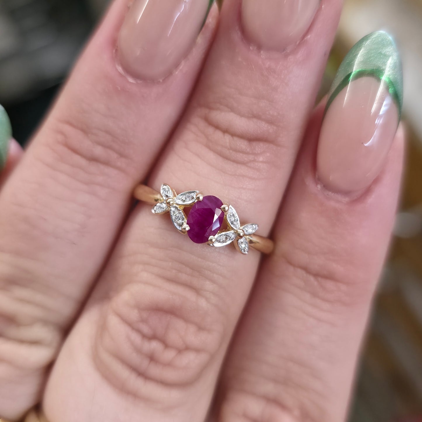 9ct Yellow Gold Pretty Oval Cut Ruby And Diamond Set Cut-out Shoulder Ring