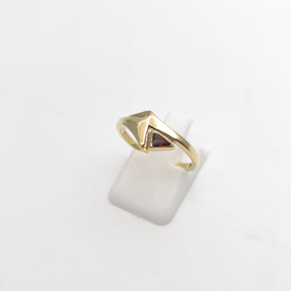 14ct Yellow Gold Unique Vintage Retro Geometric Design Amber Set Ring