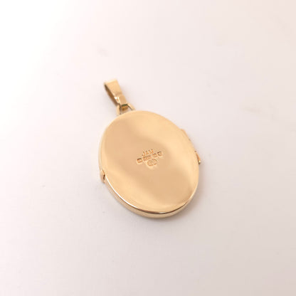 9ct Yellow Gold Vintage Engraved Patterned Slimline Locket Pendant Piece