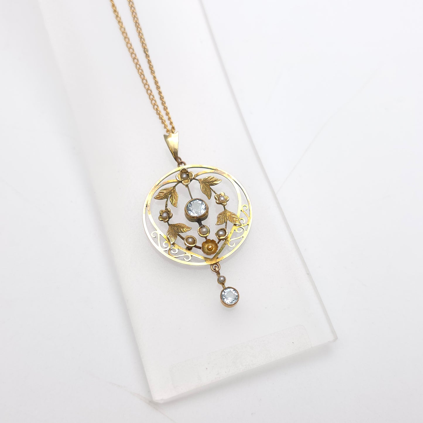 9ct Yellow Gold Antique Floral / Foliate Blue Stone And Seed Pearl Necklace