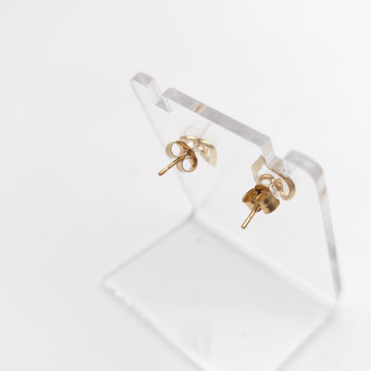 9ct Yellow Gold Small Lightweight Openwork Heart Stud Earrings