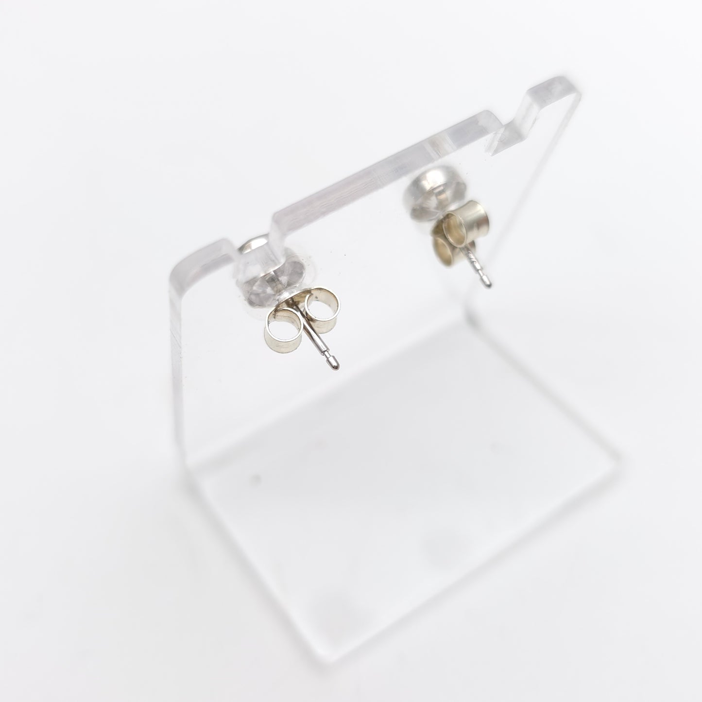 9ct White Gold Simple Collet / Bezel Set White Stone Solitaire Stud Earrings