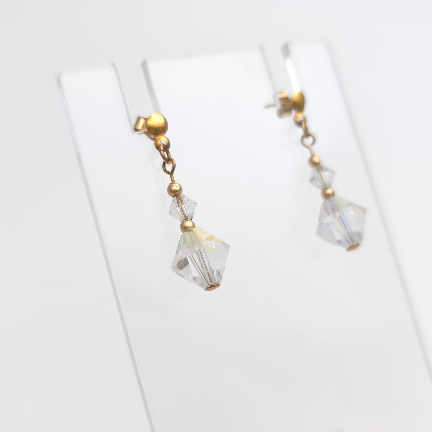 9ct Yellow Gold Vintage Iridescent Faceted Bead Drop Earrings