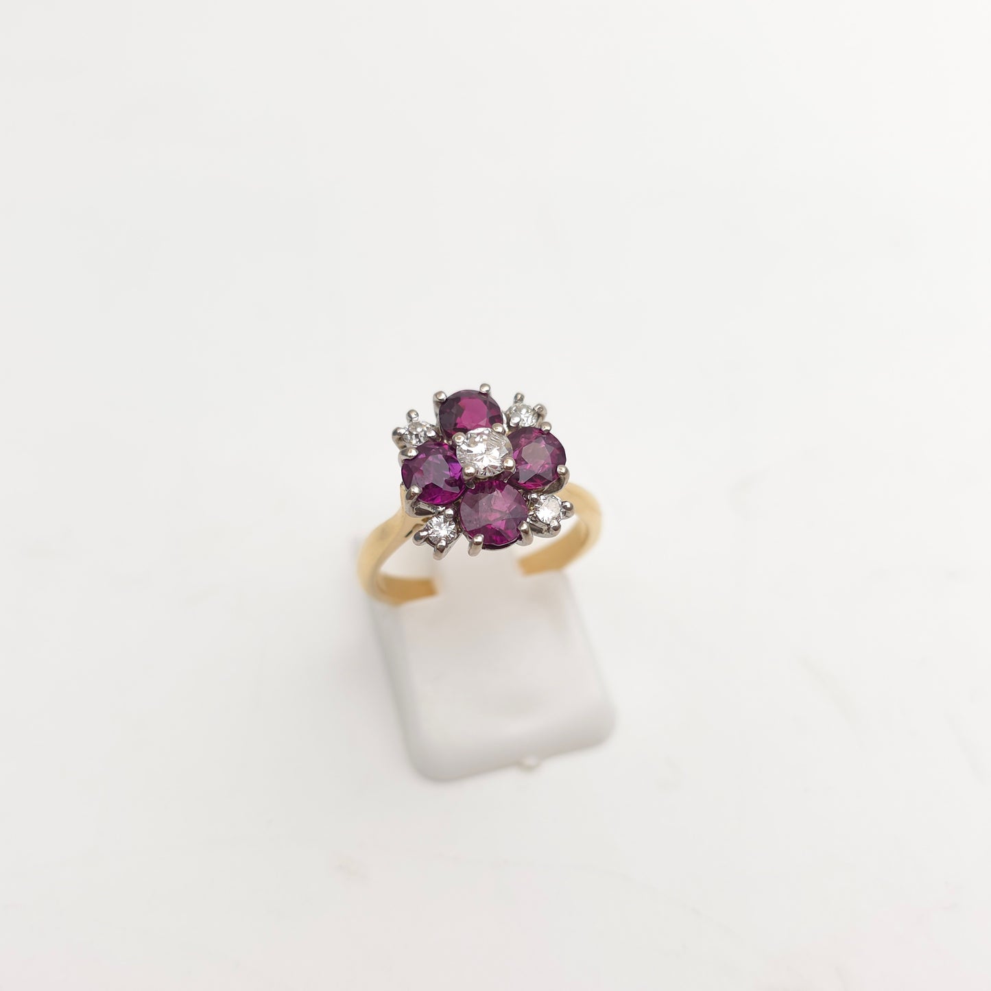 18ct Yellow Gold Round Cut Ruby And Diamond Floral Chunky Cluster Ring