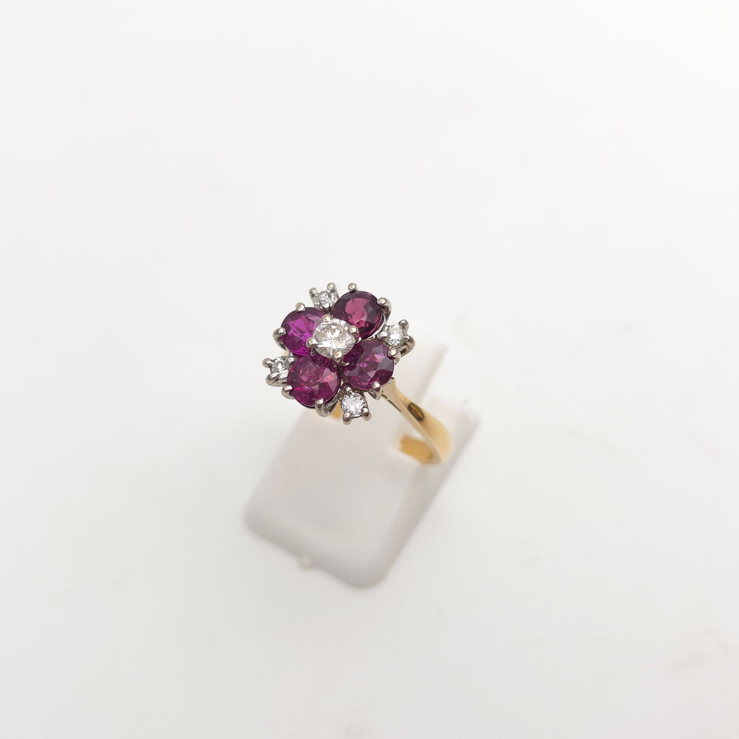 18ct Yellow Gold Round Cut Ruby And Diamond Floral Chunky Cluster Ring