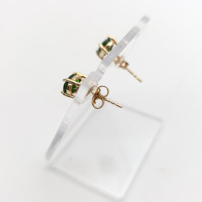 9ct Yellow Gold Oval Cut Chrome Diopside Solitaire Stud Earrings