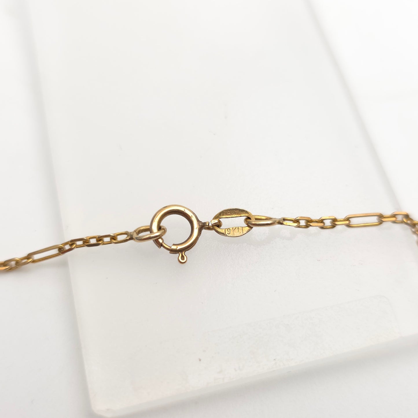 9ct Yellow Gold Vintage 5+1 Figaro 16 Inch Chain