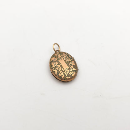 Antique Rolled Gold Floral Engraved Patterned Oval Shaped Locket (AF)