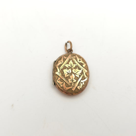 Antique Rolled Gold Floral Patterned Engraved Oval Shaped Locket (AF)
