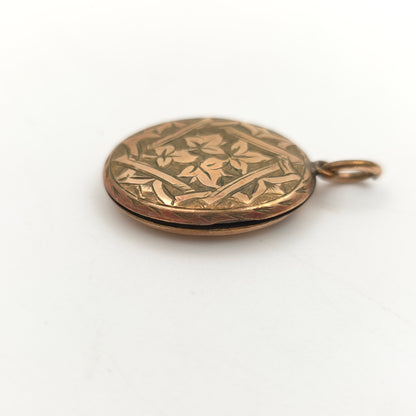 Antique Rolled Gold Floral Patterned Engraved Oval Shaped Locket (AF)