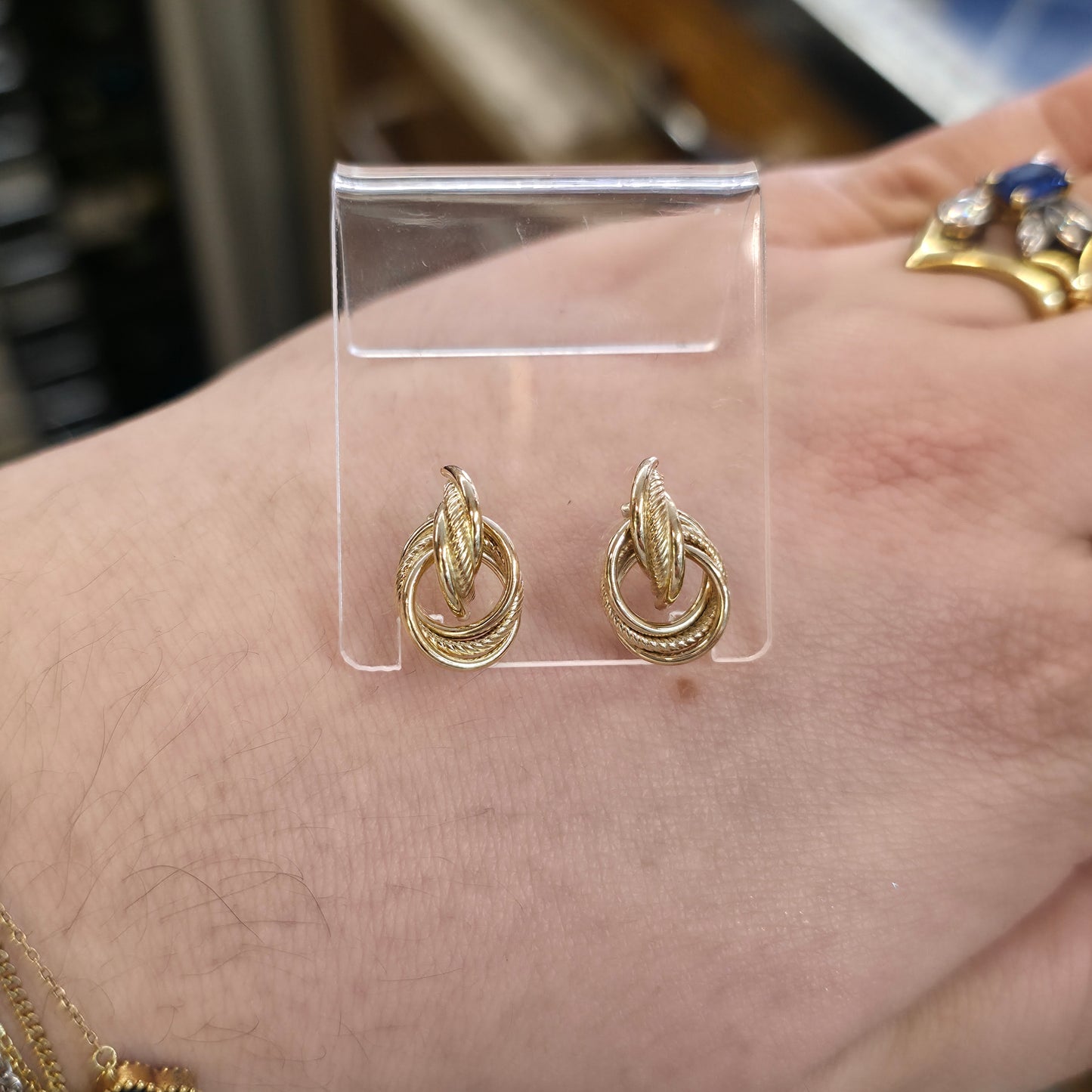 9ct Yellow Gold Vintage Lightweight Mixed Texture Loop Knot Stud Earrings